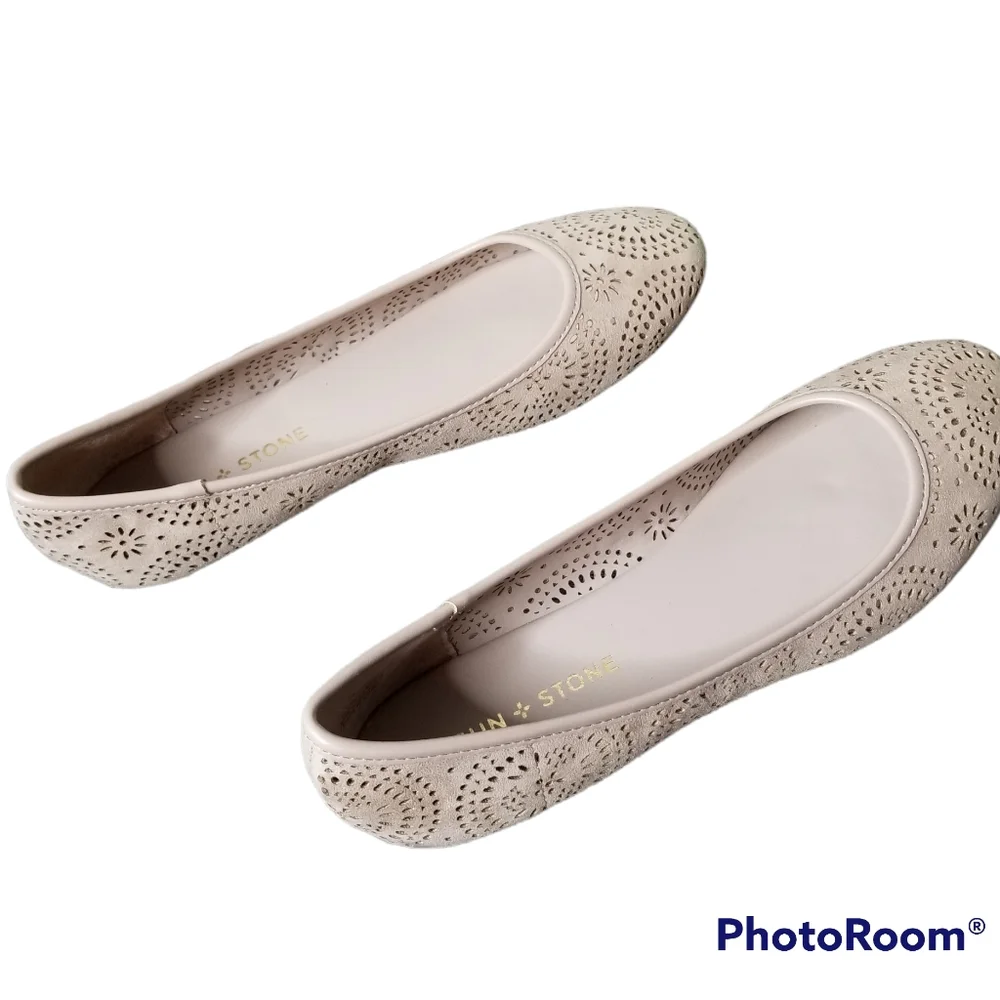 Sun+Stone Sophia ballet flats blush beige slip on cutouts sz 8.5m nib